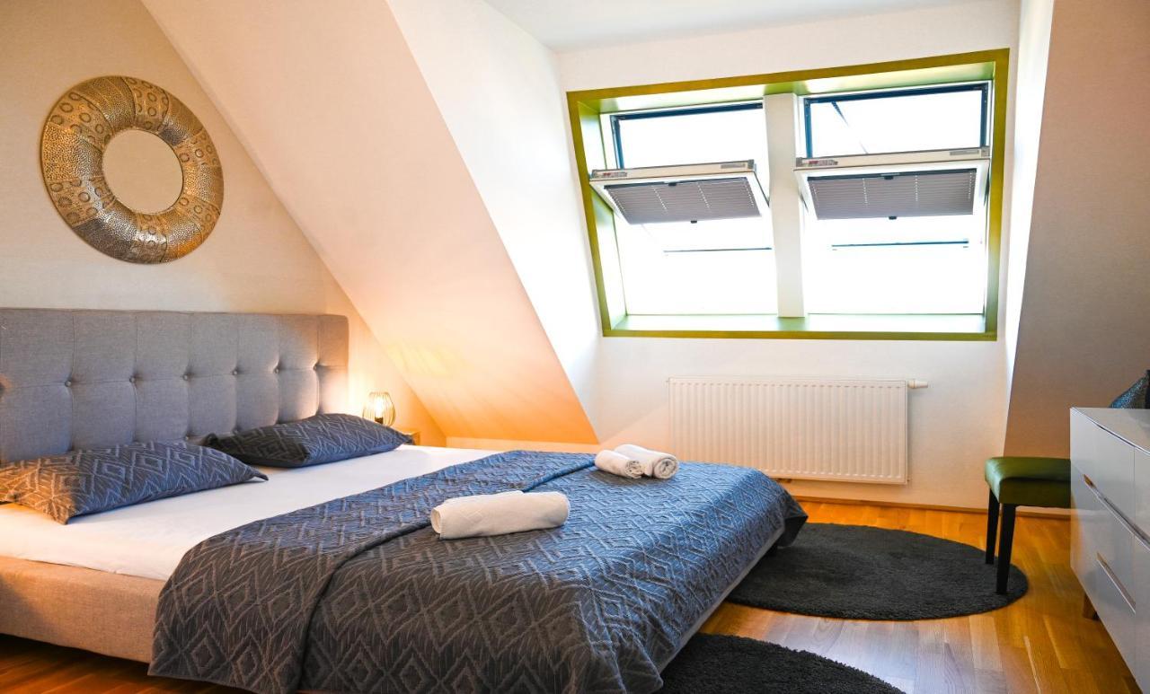 Modern Duplex Museumsquartier Apartment Vienna Luaran gambar