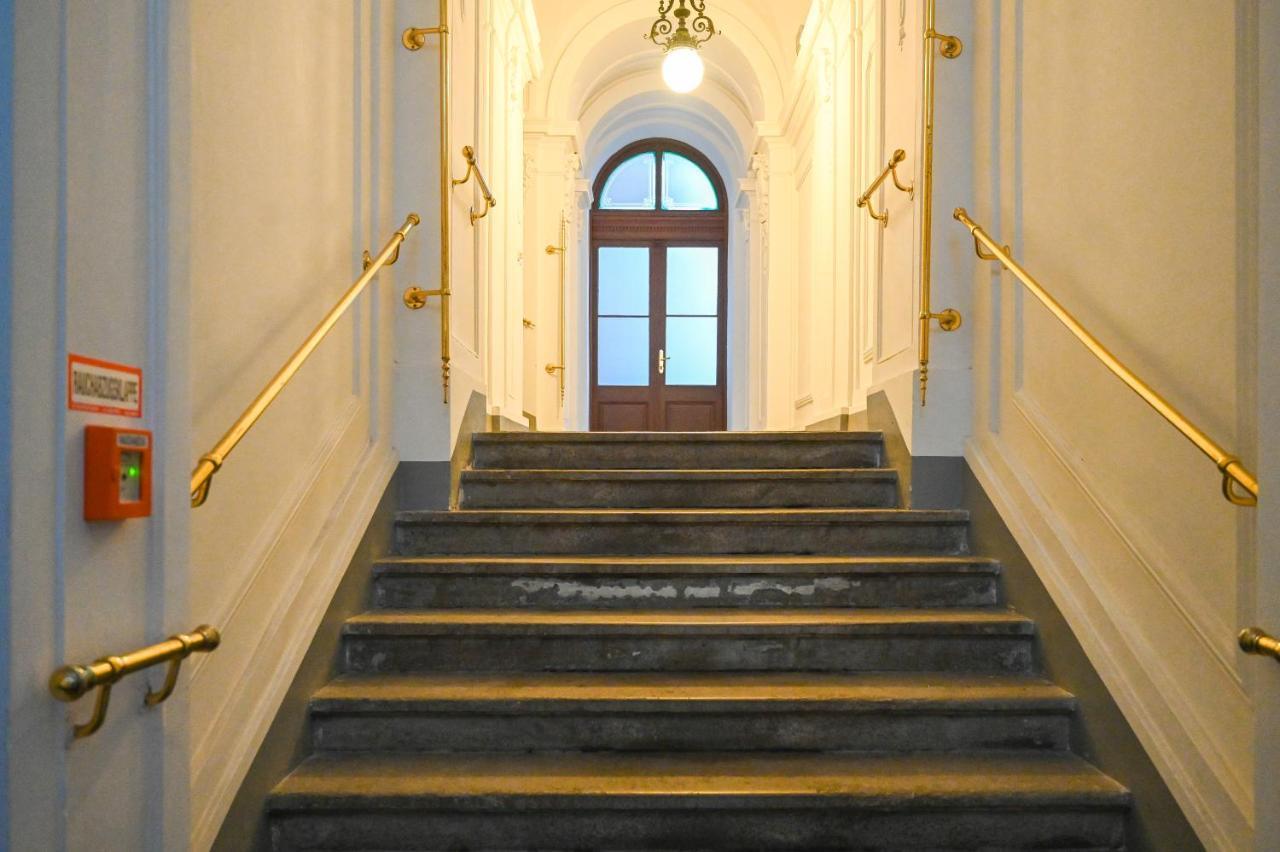 Modern Duplex Museumsquartier Apartment Vienna Luaran gambar