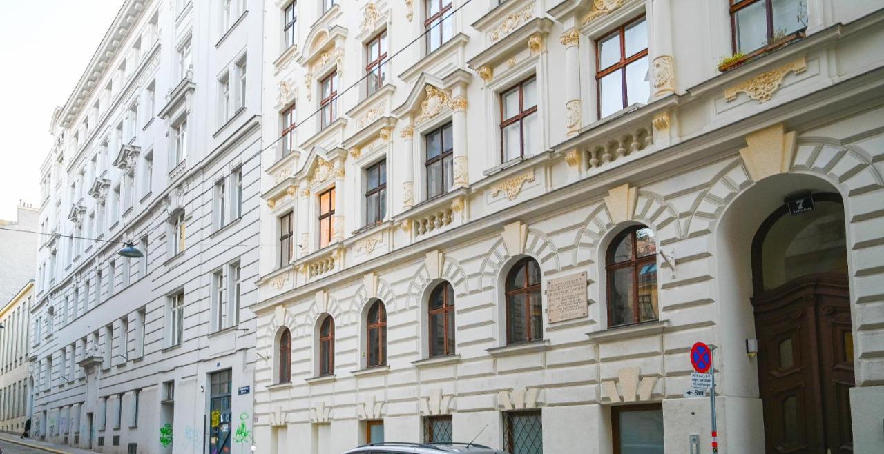 Modern Duplex Museumsquartier Apartment Vienna Luaran gambar